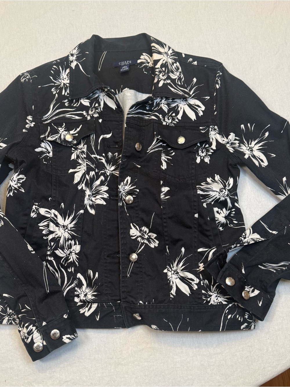 Chaps Black and White Floral Shirt Jacket